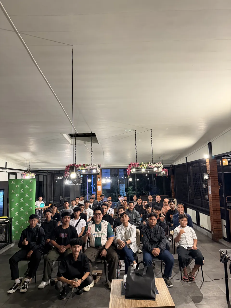 Momen persiapan tim acara - dokumentasi Jawa Barat Blockchain Week